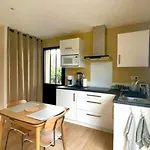 Au Petit Manoir