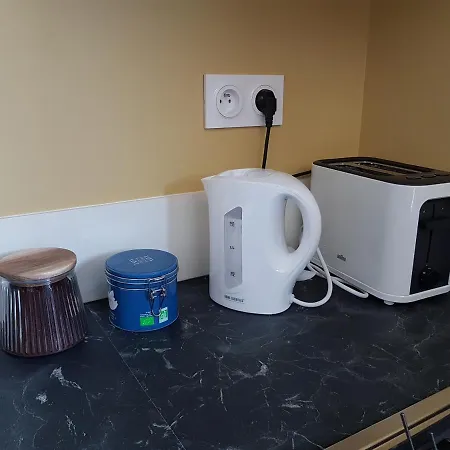 בית נופש Au Petit Manoir *