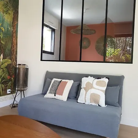 Au Petit Manoir בית נופש Montbert