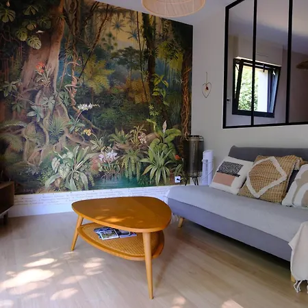 Au Petit Manoir בית נופש Montbert