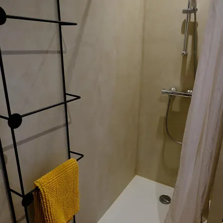 Au Petit Manoir בית נופש *