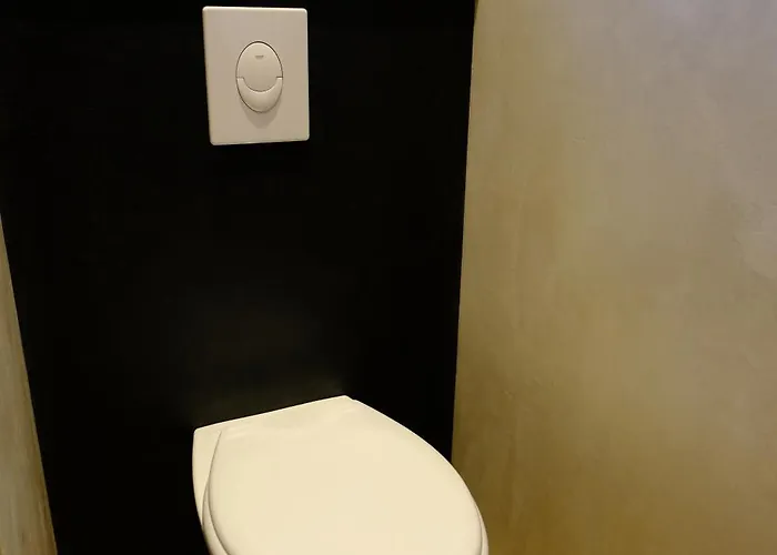 Au Petit Manoir Montbert