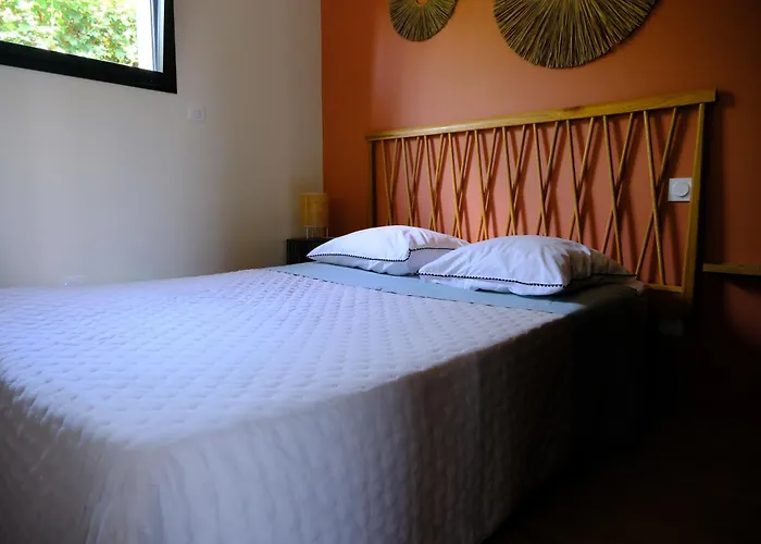 Hébergement de vacances Au Petit Manoir *